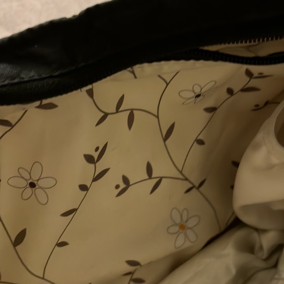 SHERPANI black quilted crossbody handbag purse with RFID Pocket - Picture 7 of 9